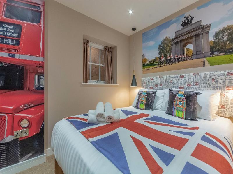 Heritage Mews image