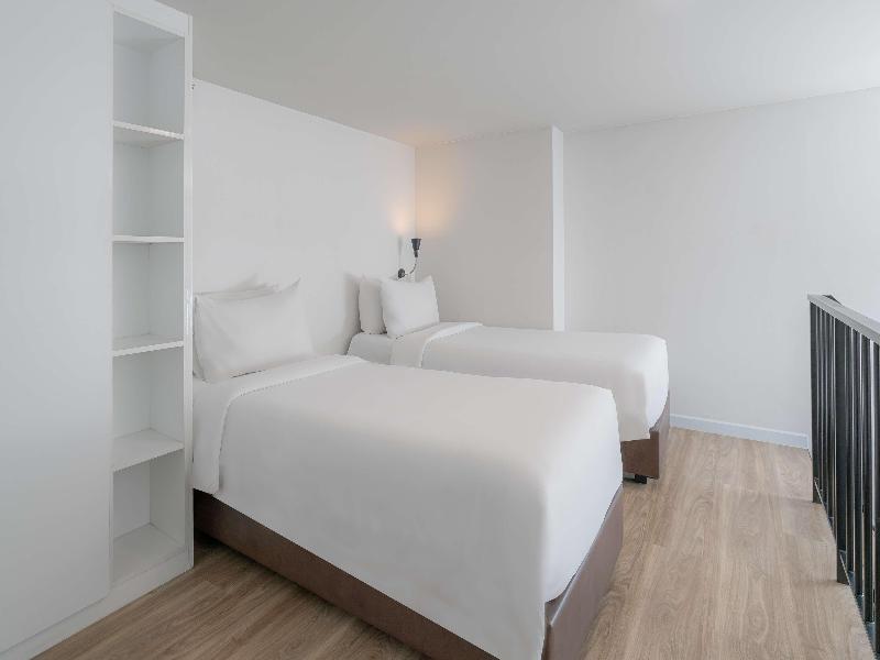 SureStay by Best Western Bangkok Ramintra image