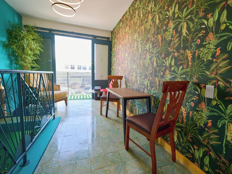 Central Boutique Hotel image