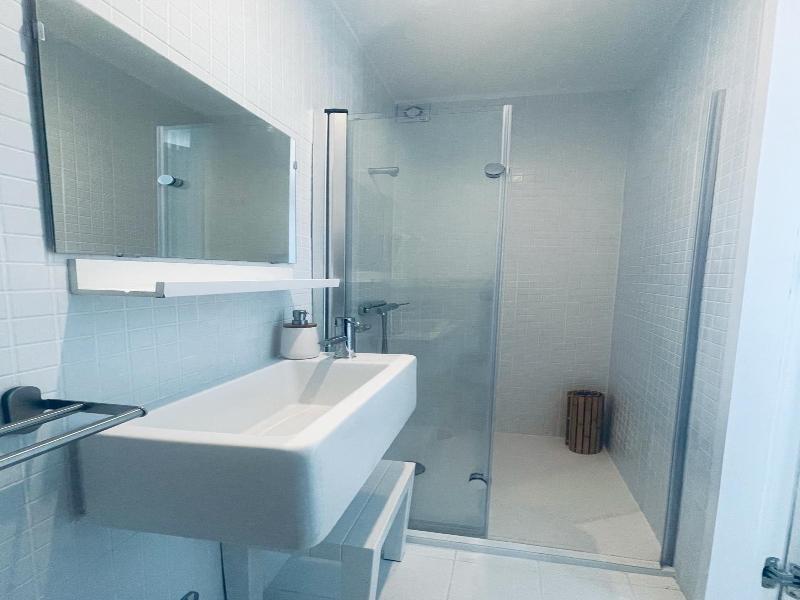Patenope Hostel And Suites image