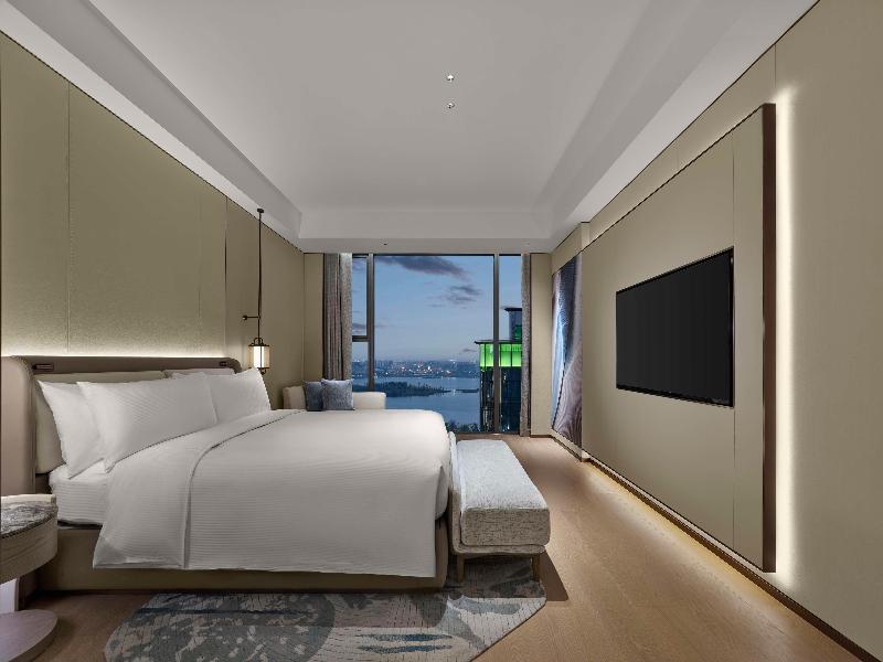 Doubletree By Hilton Chengdu Xinglong Lake — exterior view
