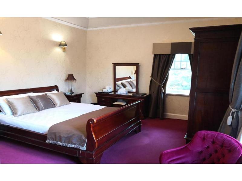 Oyo Dunmar House Hotel image