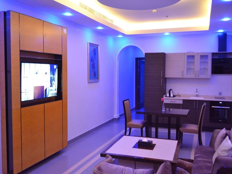 Capital O 672 Refal Homes Suites image