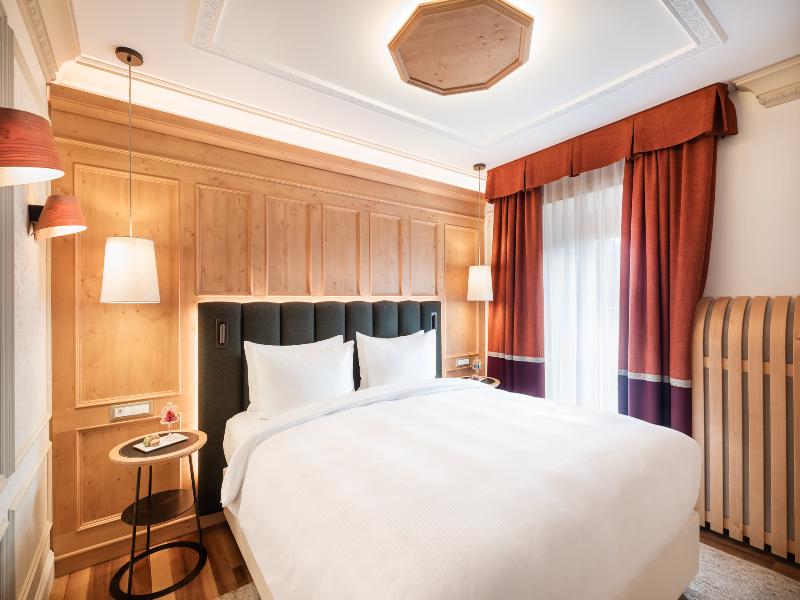 Hotel Fluela Davos image