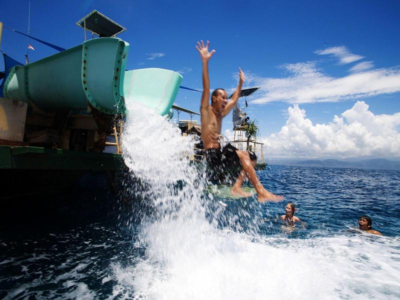Hai Tide Beach Resort image