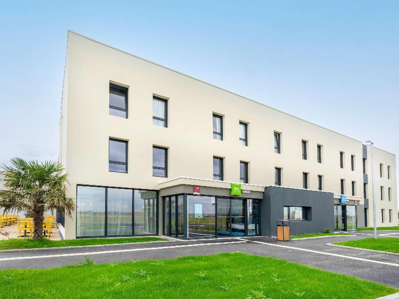 Ibis Styles Morlaix image