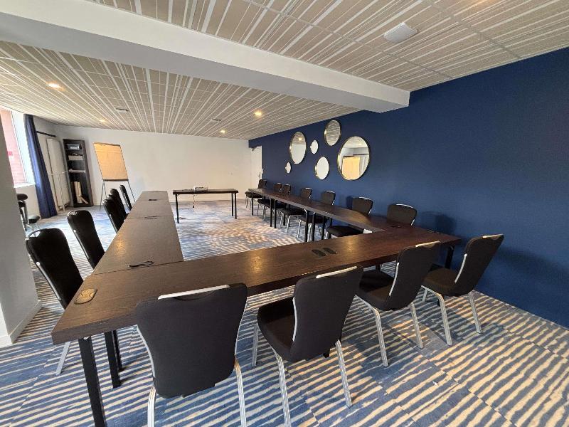 Ibis Styles Morlaix image