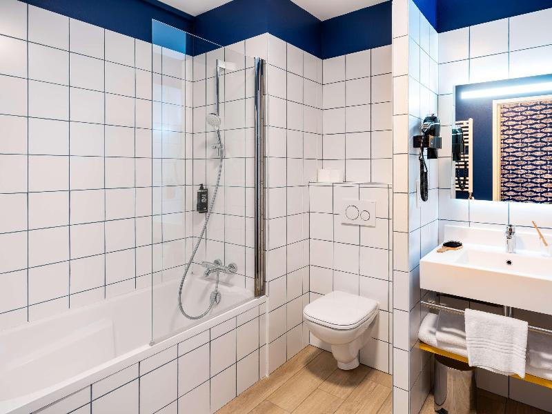 Ibis Styles Morlaix image