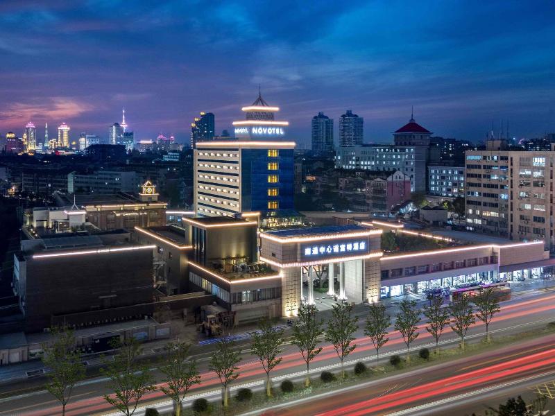 Novotel Nantong Center image