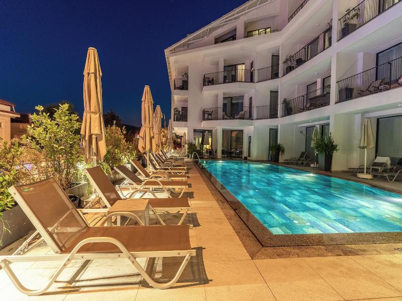 Payava Hotel By True Blue image