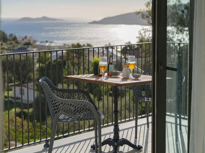 Payava Hotel By True Blue image
