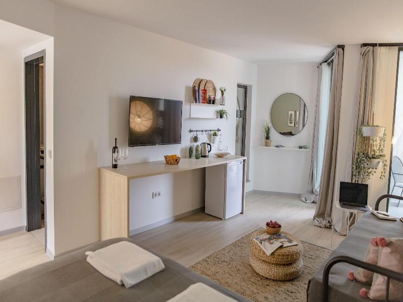 Payava Hotel By True Blue image
