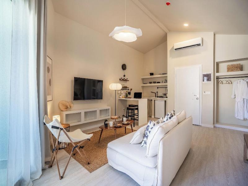 Payava Hotel By True Blue image