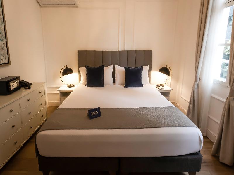 Blu hotel Boutique image