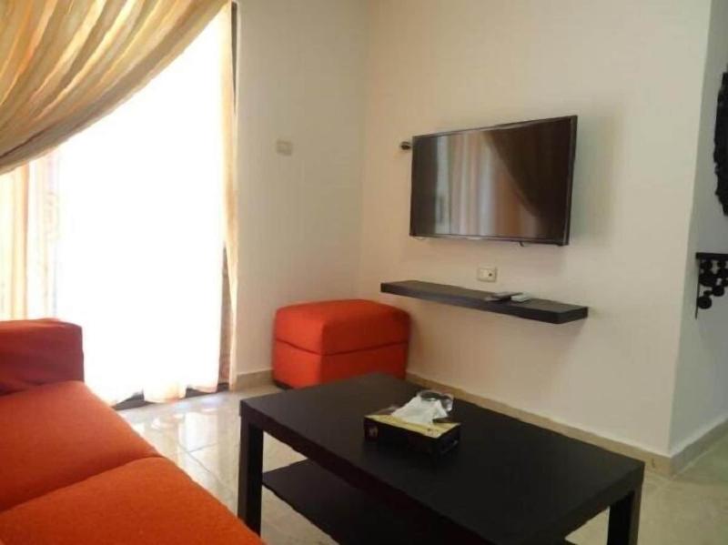Golden Palace Hotel Apartments image