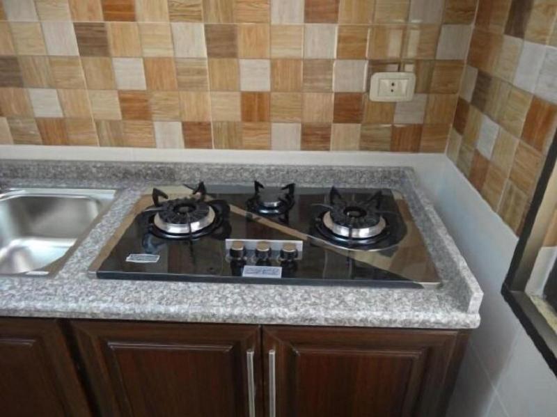 Golden Palace Hotel Apartments image
