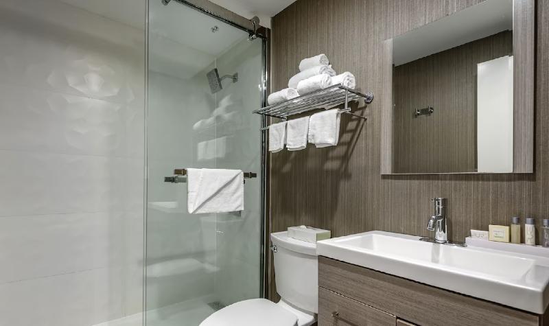 Amwell Suites Somerset Bridgewater image