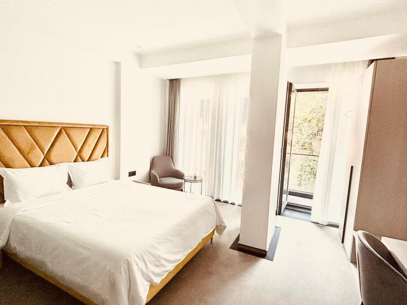 Cm111apparthotel — general view