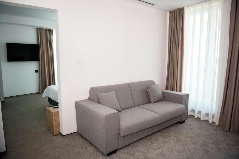 Cm111apparthotel image