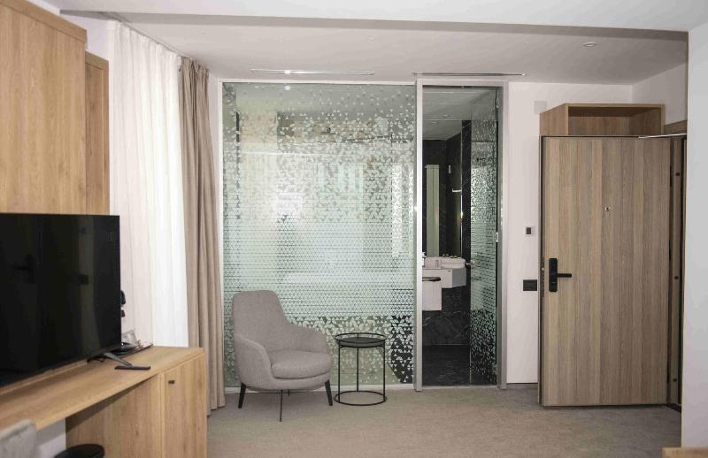 Cm111apparthotel image