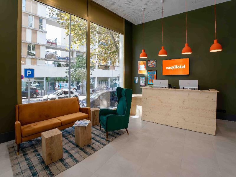 easyHotel Marseille Euromed image