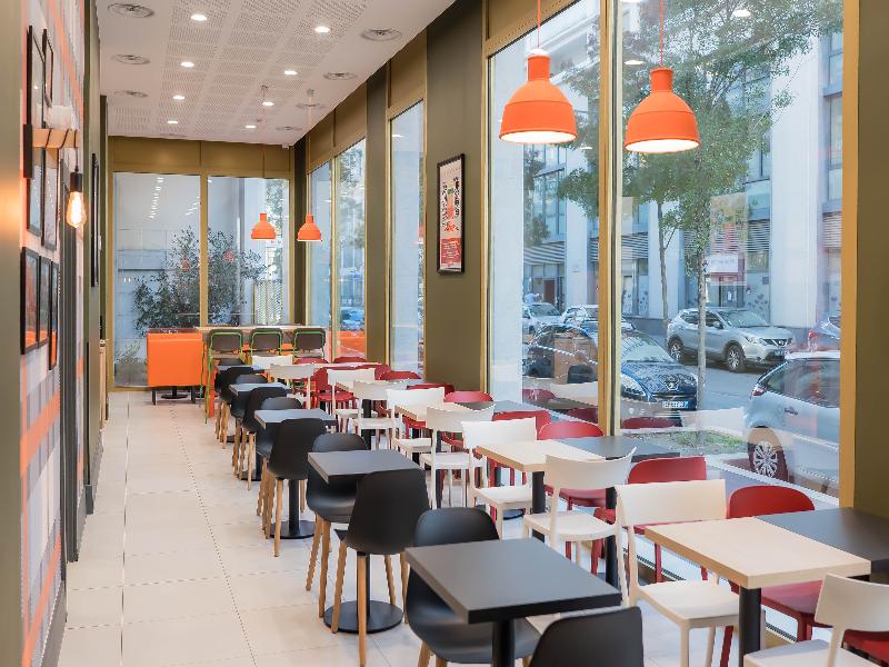 easyHotel Marseille Euromed image
