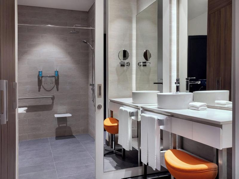 Aloft Al Mina, Dubai, A Marriott Hotel image