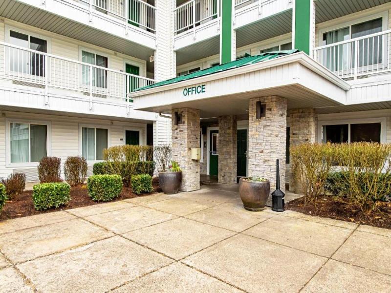 Hometowne Studios Tacoma - Puyallup - Image 7