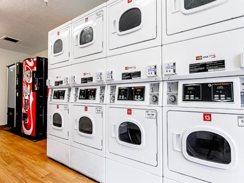 Hometowne Studios Tacoma - Puyallup - Image 8