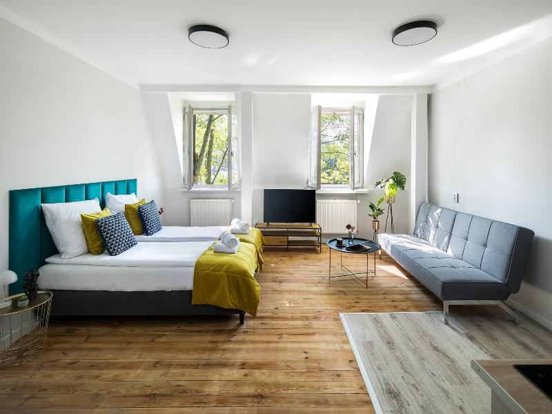 Green Avenue Apartments image