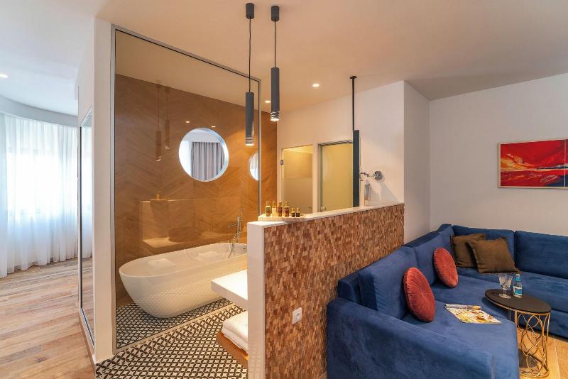 Naillac Boutique Hotel image