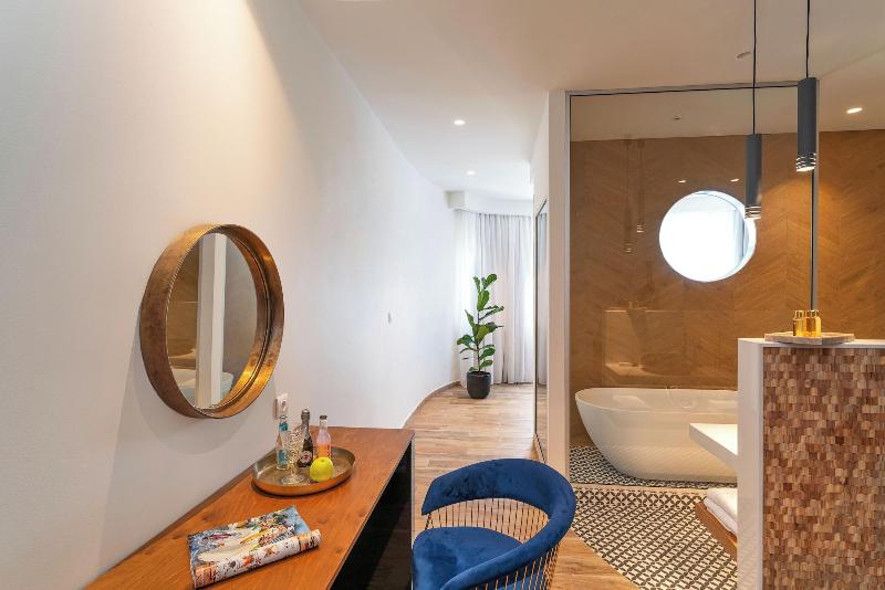 Naillac Boutique Hotel image