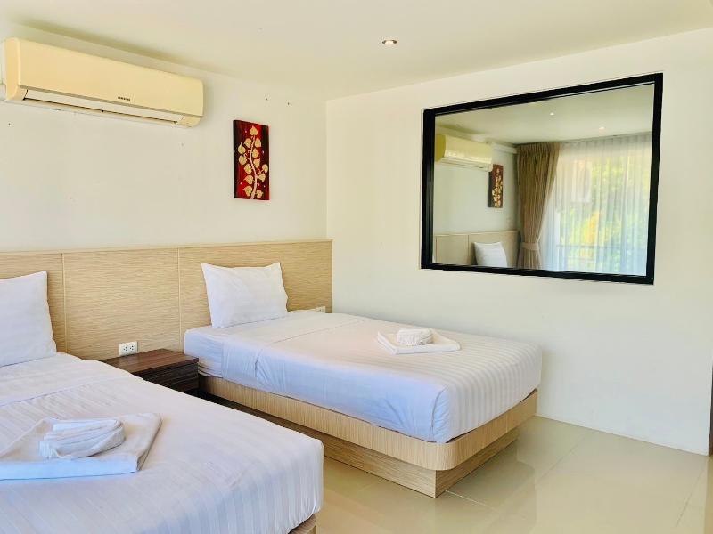 Oceanview Treasure Hotel And Residence