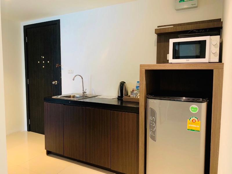 Oceanview Treasure Hotel And Residence
