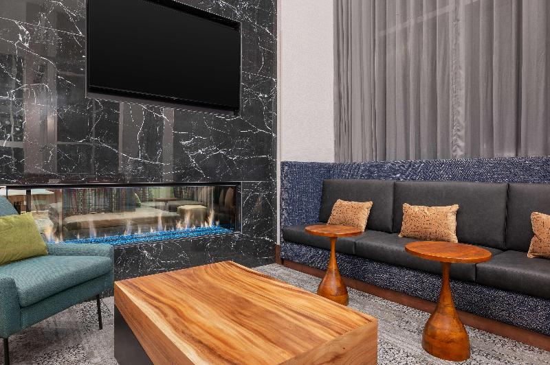 Hampton Inn & Suites By Hilton Pittsboro image