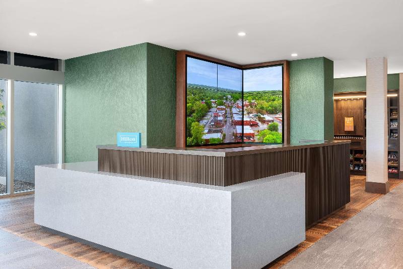Hampton Inn & Suites By Hilton Pittsboro image