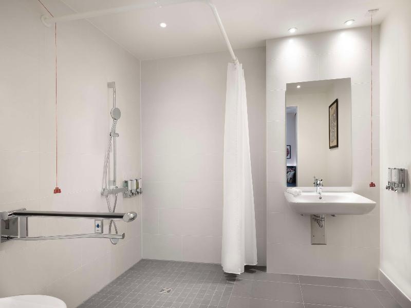 Hampton by Hilton Celle image