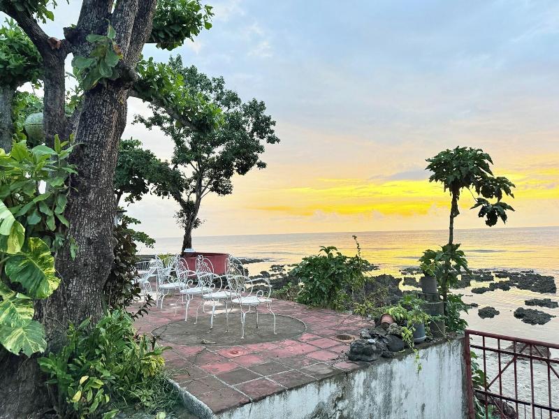 Reddoorz Hostel @ Hardin De Corales La Union image