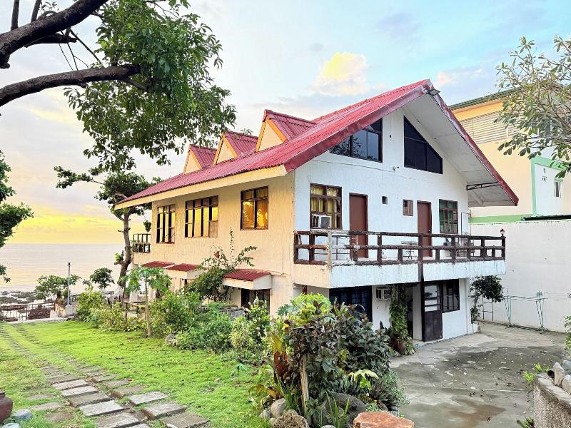 Reddoorz Hostel @ Hardin De Corales La Union image