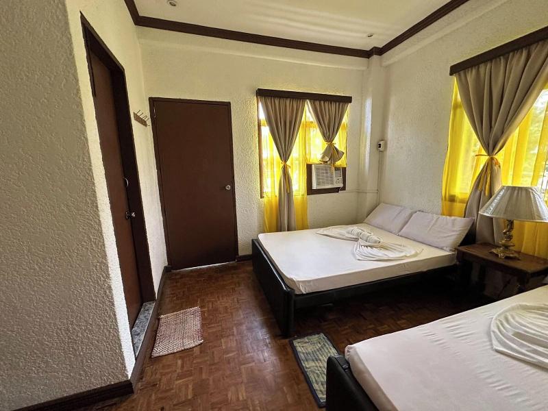 Reddoorz Hostel @ Hardin De Corales La Union image