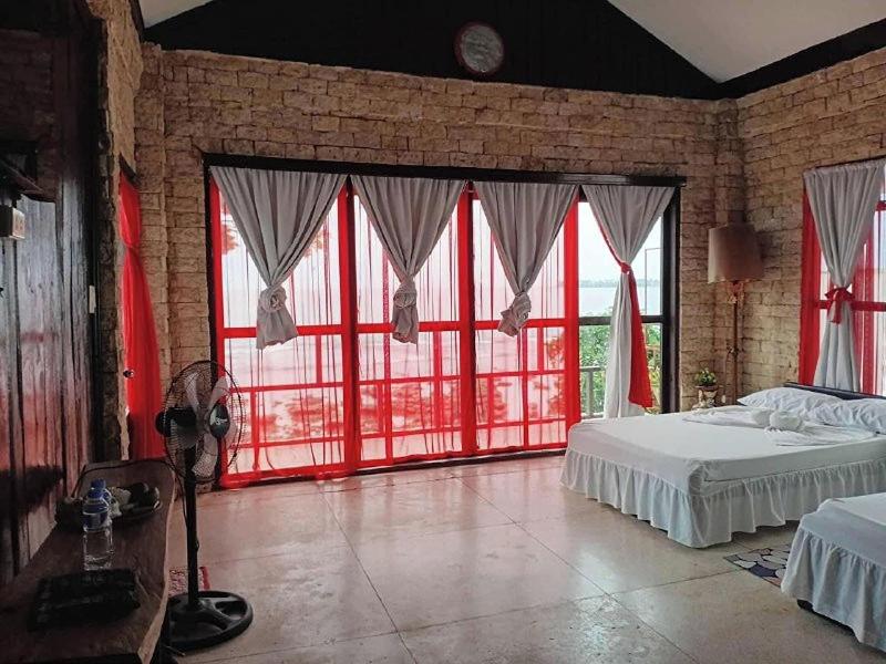 Reddoorz Hostel @ Hardin De Corales La Union image