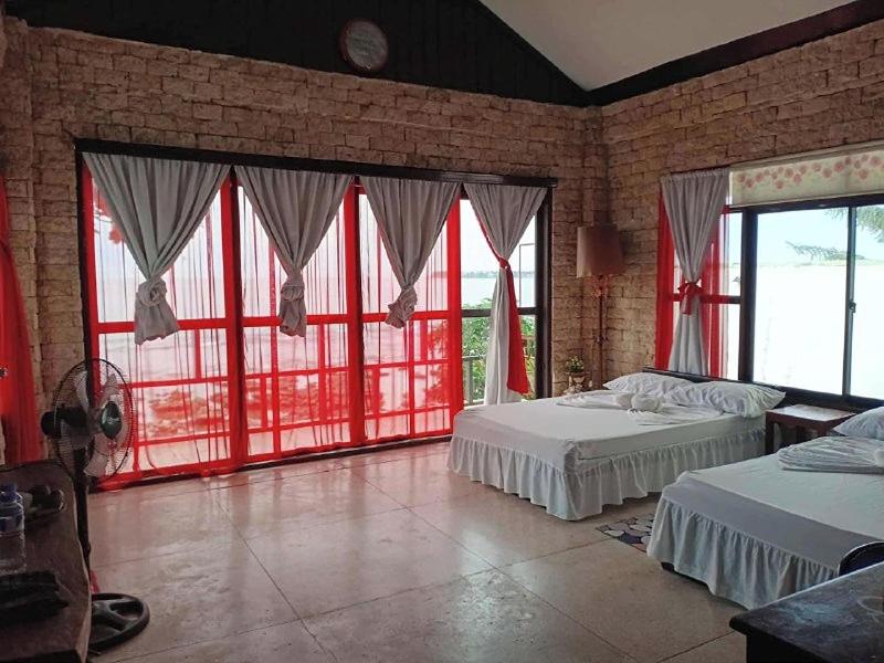Reddoorz Hostel @ Hardin De Corales La Union image