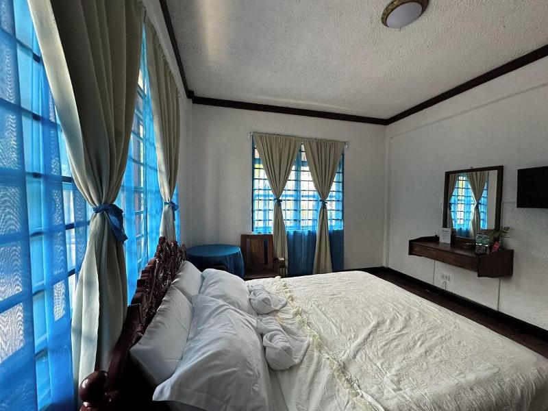 Reddoorz Hostel @ Hardin De Corales La Union image