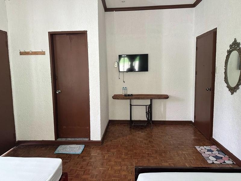 Reddoorz Hostel @ Hardin De Corales La Union image