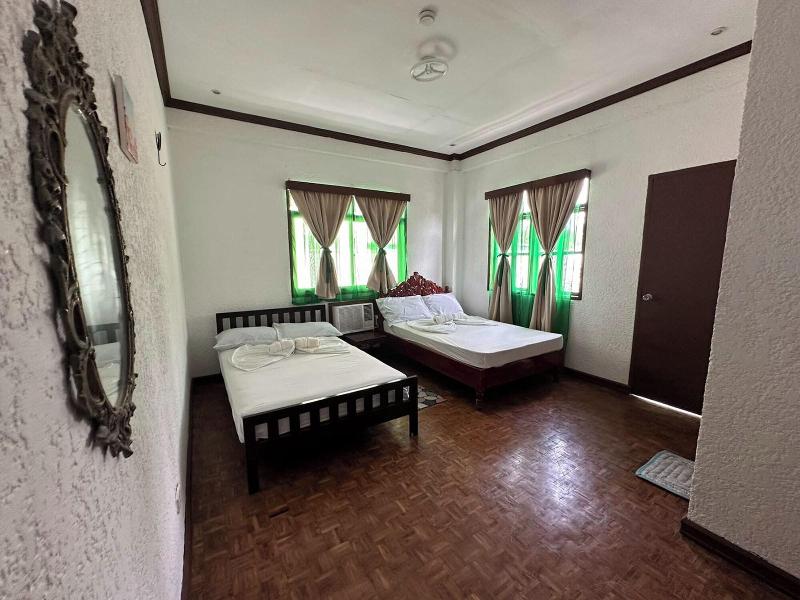 Reddoorz Hostel @ Hardin De Corales La Union image