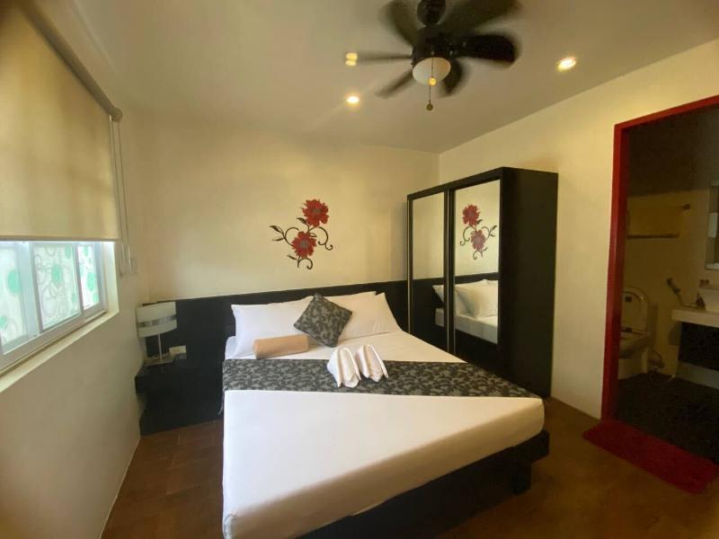 Micasa Lodge Palawan By Zuzu image
