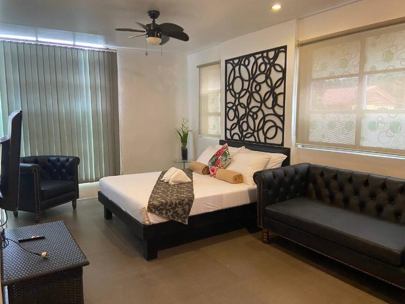 Micasa Lodge Palawan By Zuzu image
