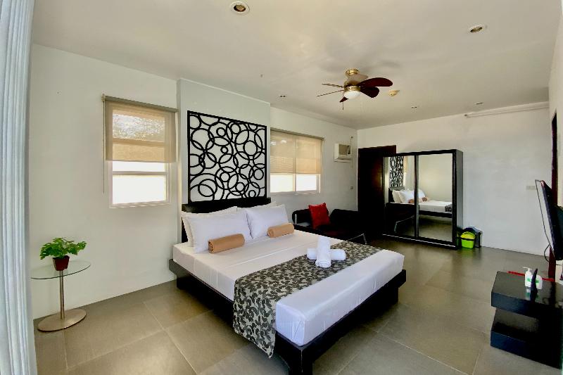 Micasa Lodge Palawan By Zuzu image