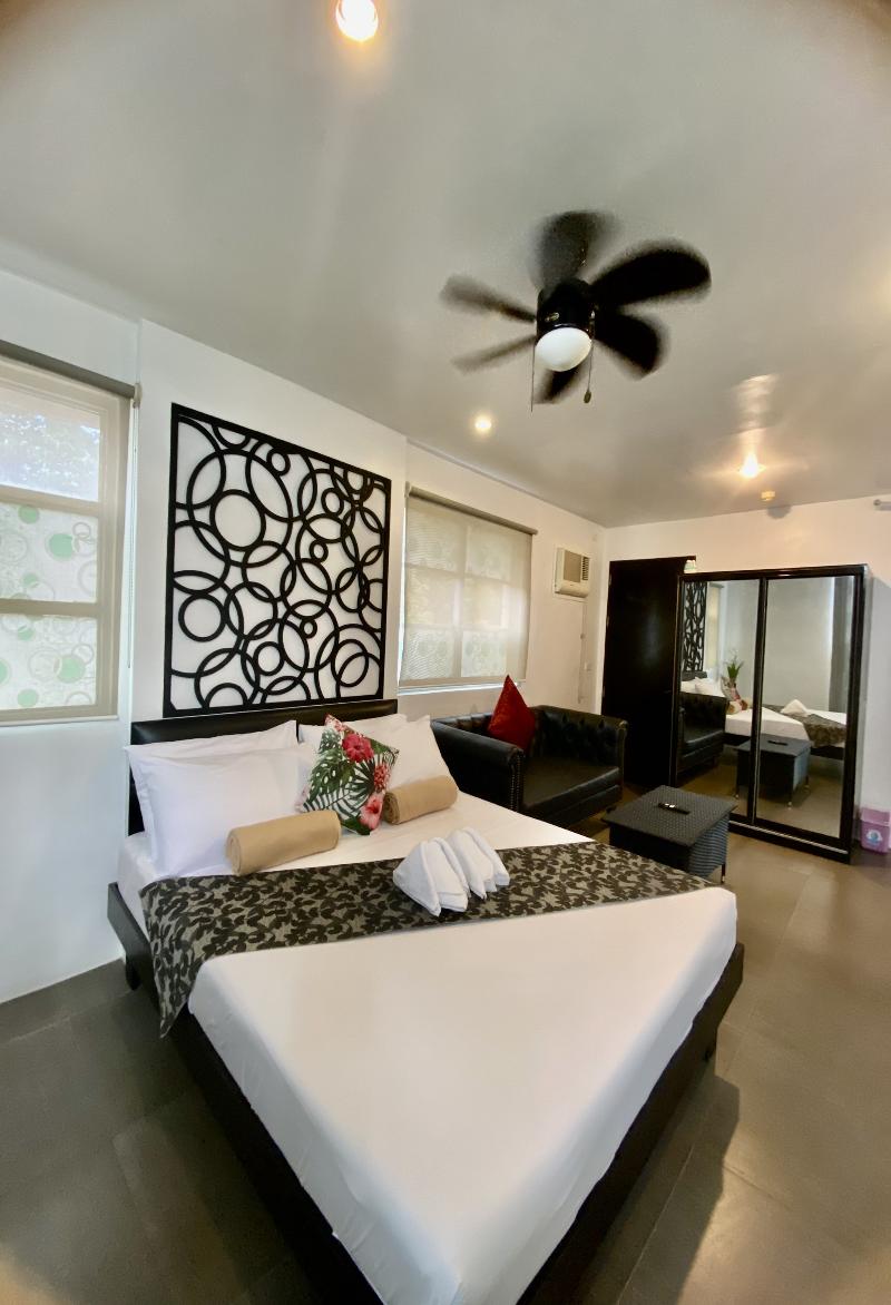 Micasa Lodge Palawan By Zuzu image