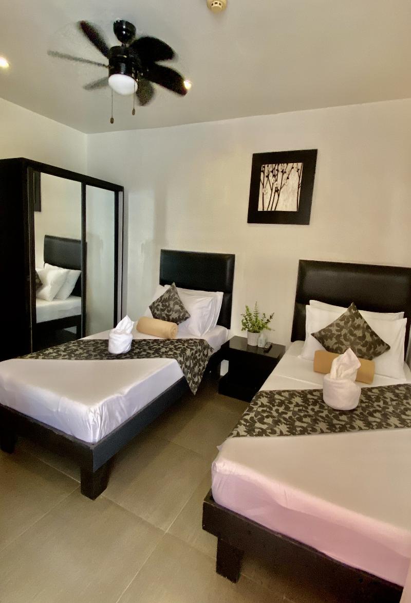 Micasa Lodge Palawan By Zuzu image
